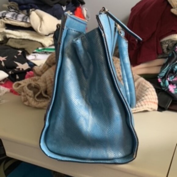 10. RARE VINTAGE Guess Grayson Blue Snakeskin Satchel - Picture 7 of 13